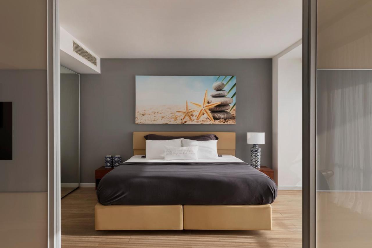 Ramada Resort Hadera Beach Buitenkant foto