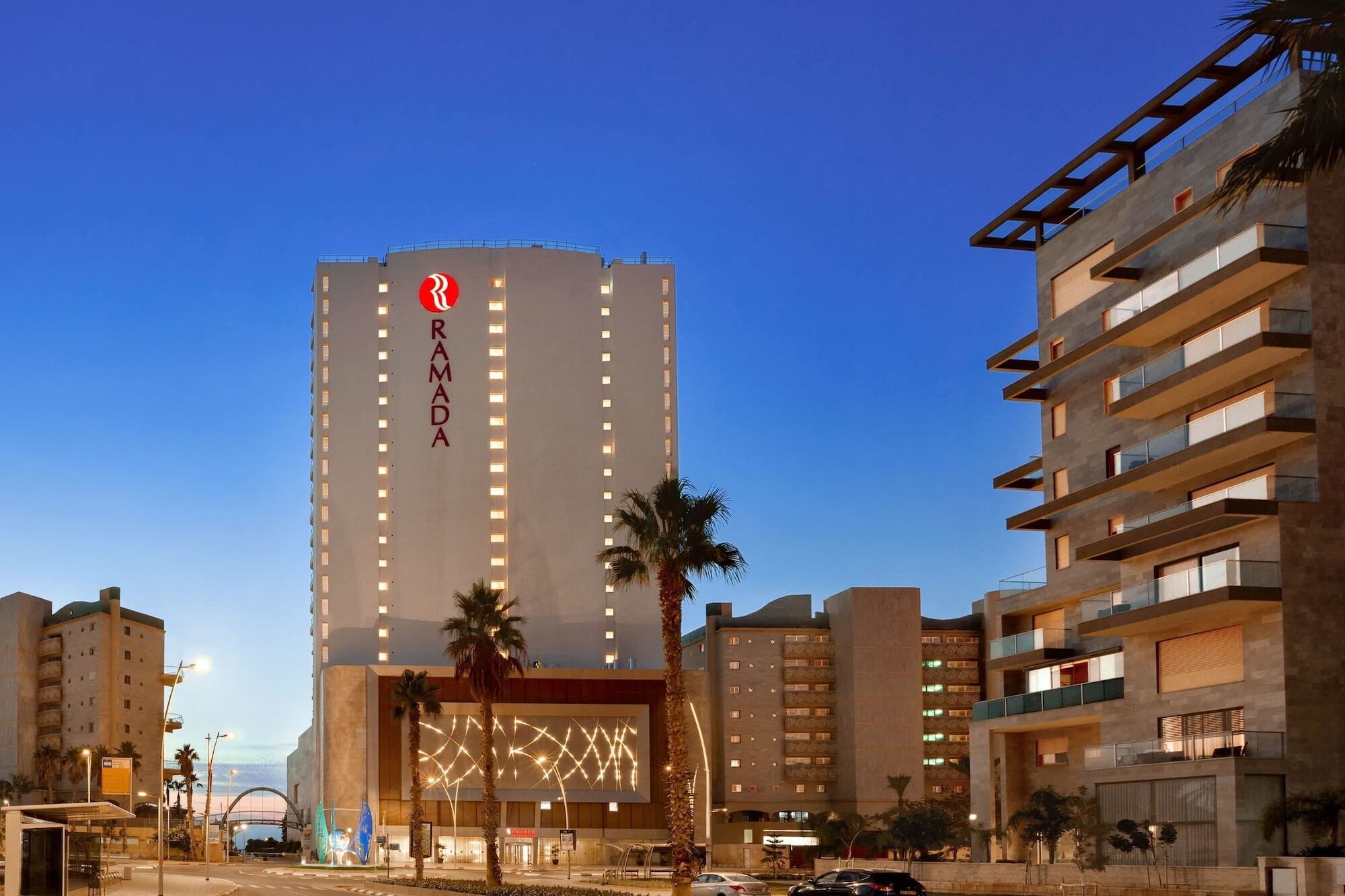 Ramada Resort Hadera Beach Buitenkant foto